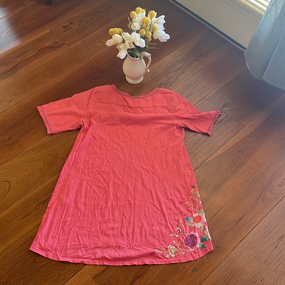Johnny Was Embroidered Boho T-Short - Picture 8 of 8